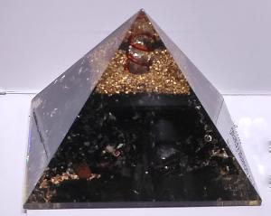 AGATE PYRAMID